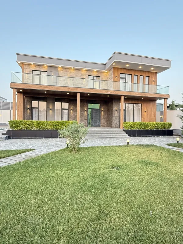 Satılır 6 otaqlı həyət evi 450 m²