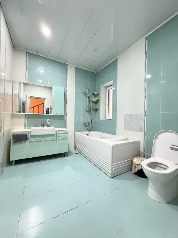 Satılır 4 otaqlı həyət evi 180 m²