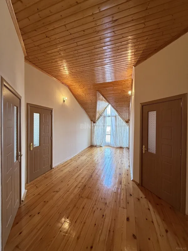 Satılır 4 otaqlı həyət evi 180 m²