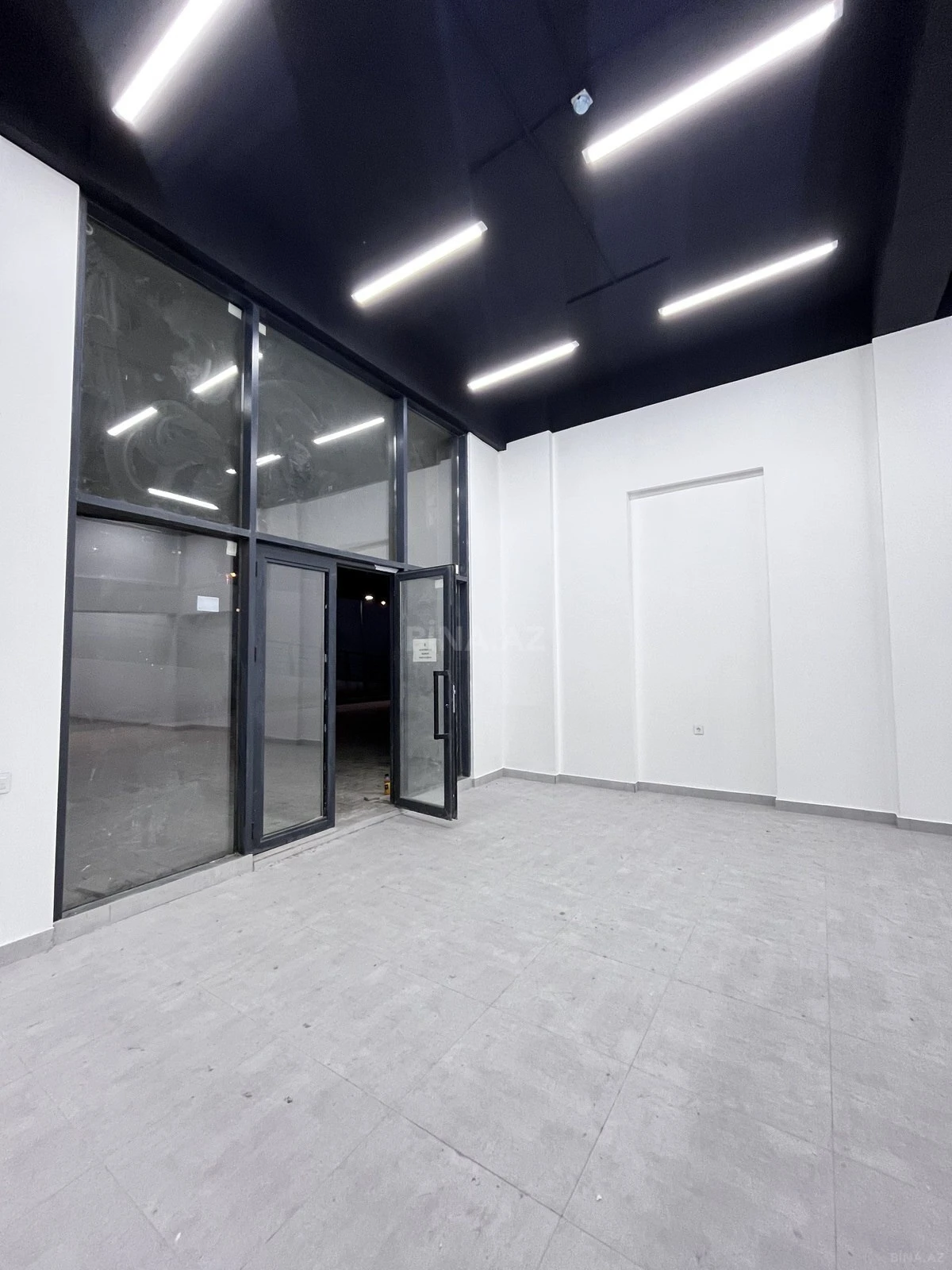 Satılır obyekt 61.8 m²