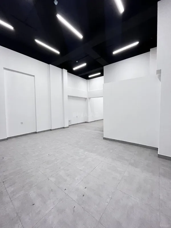 Satılır obyekt 61.8 m²