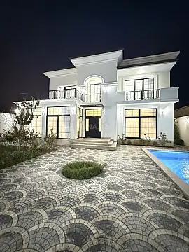 Satılır 5 otaqlı həyət evi 430 m²