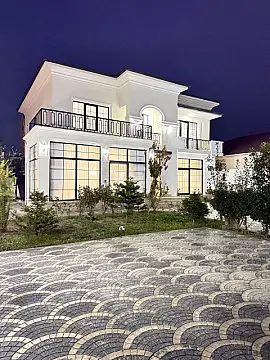 Satılır 5 otaqlı həyət evi 430 m²