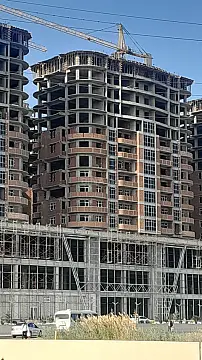 Satılır 2 otaqlı mənzil 77.5 m²