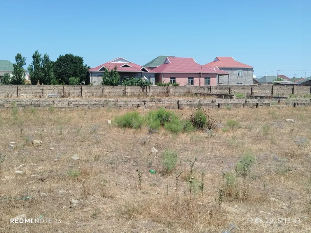 Satılır torpaq sahəsi 10 m²