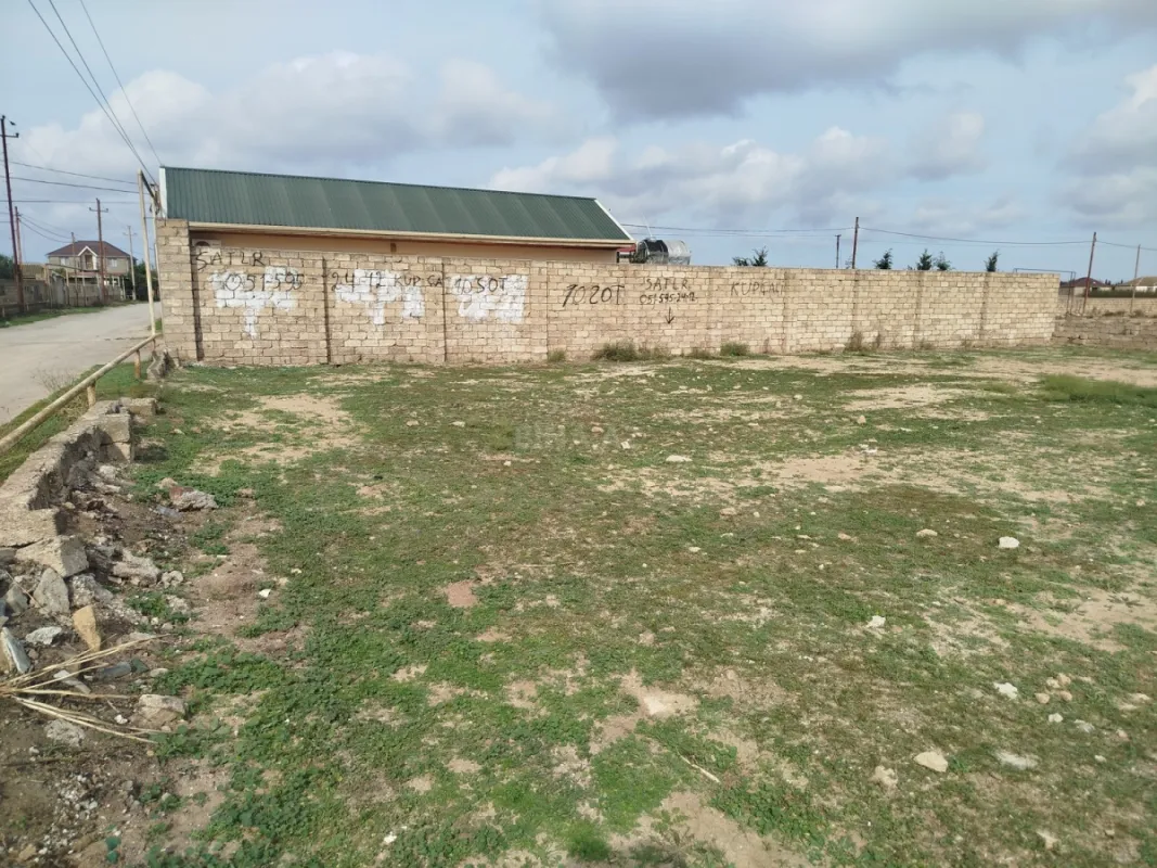 Satılır torpaq sahəsi 10 m²