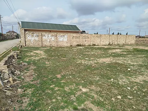 Satılır torpaq sahəsi 10 m²
