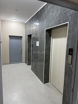 Kirayə verilir 3 otaqlı mənzil 118 m²