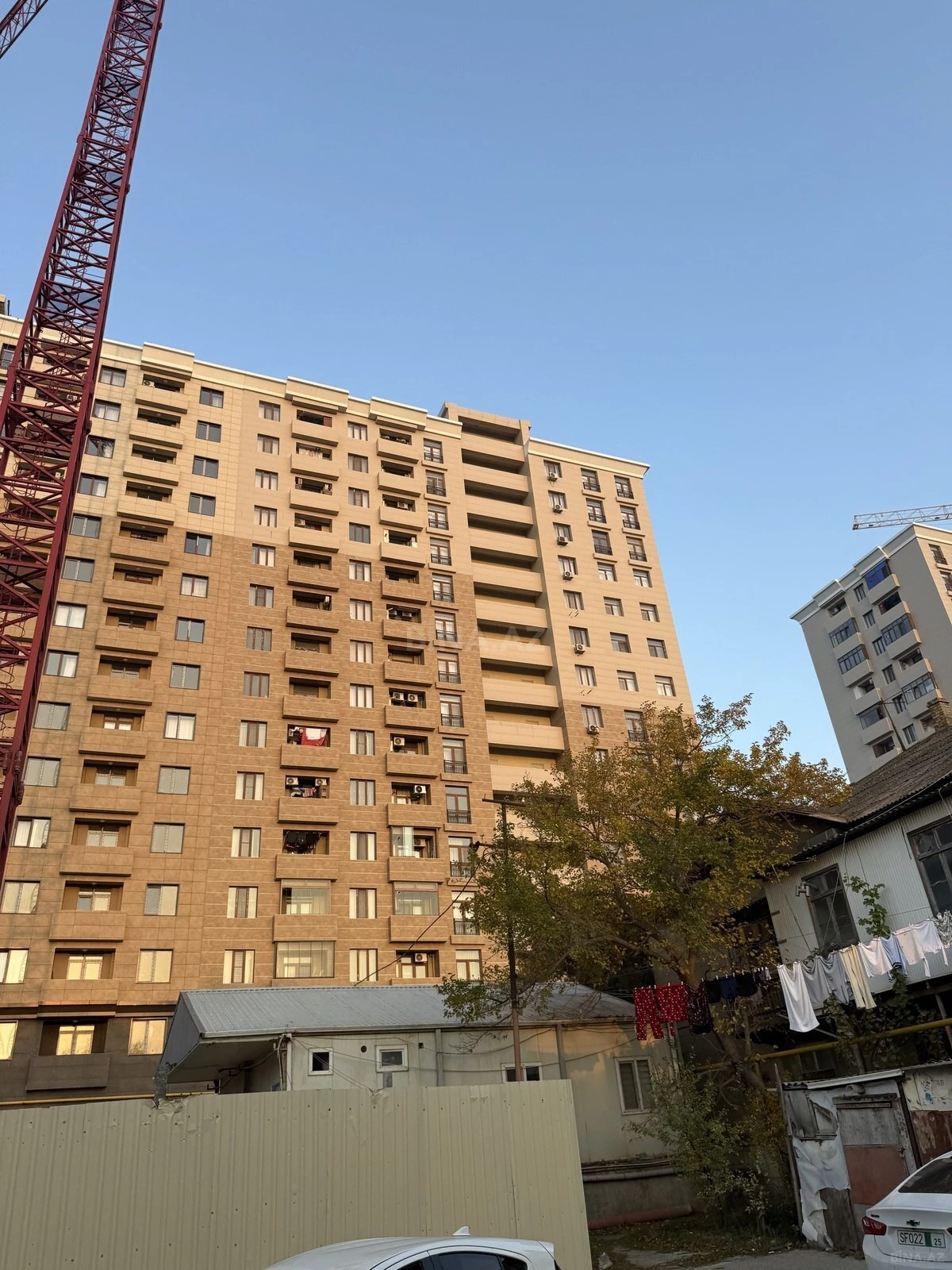 Kirayə verilir 3 otaqlı mənzil 118 m²