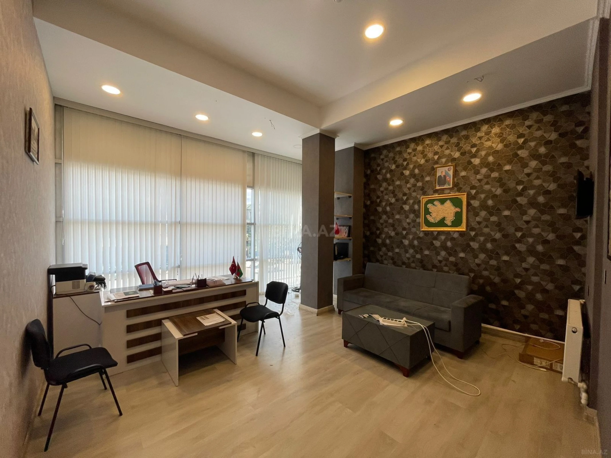 Kirayə verilir obyekt 140 m²