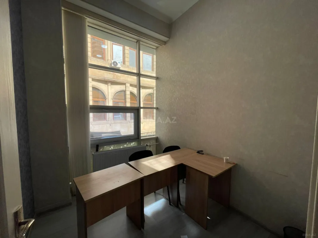 Kirayə verilir obyekt 140 m²