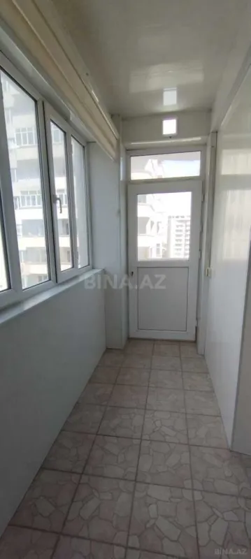 Satılır 2 otaqlı mənzil 75 m²