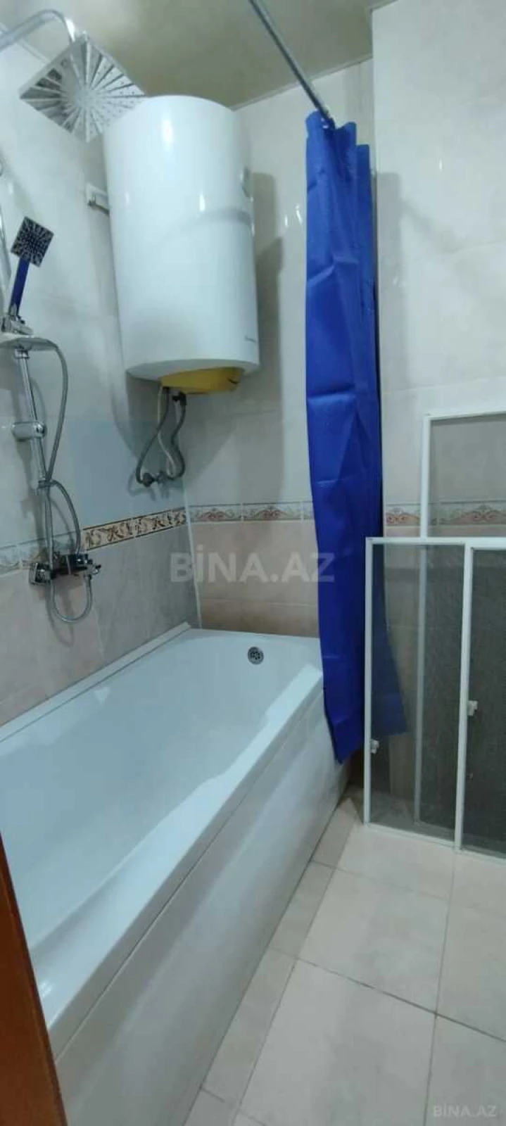 Satılır 2 otaqlı mənzil 75 m²