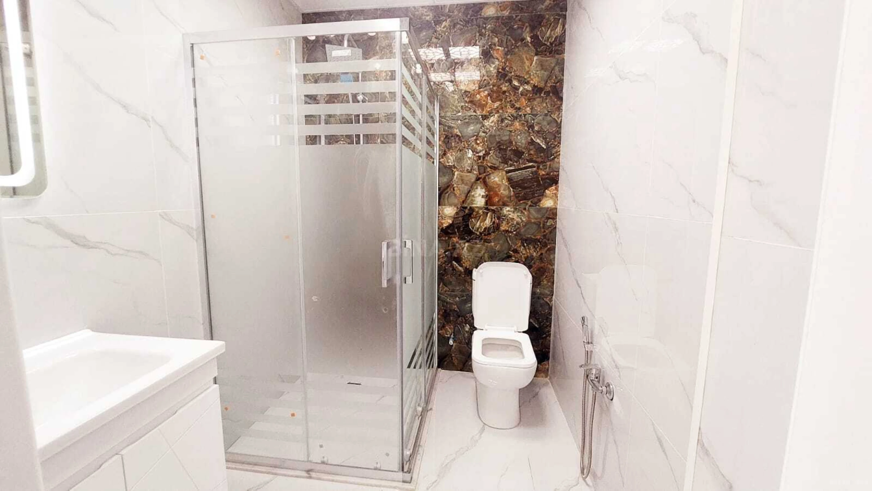 Satılır 3 otaqlı mənzil 85 m²