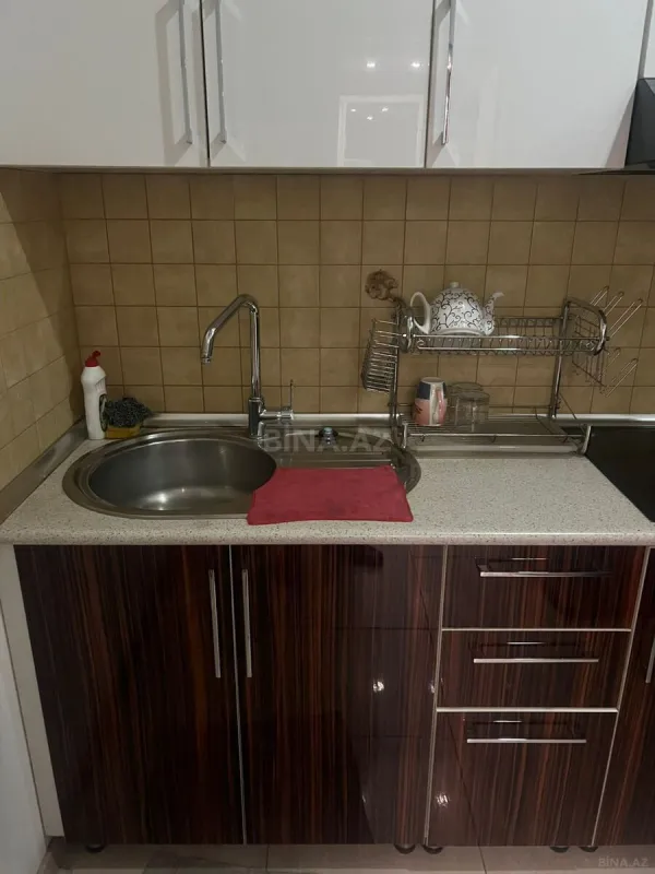 Satılır 3 otaqlı mənzil 150 m²