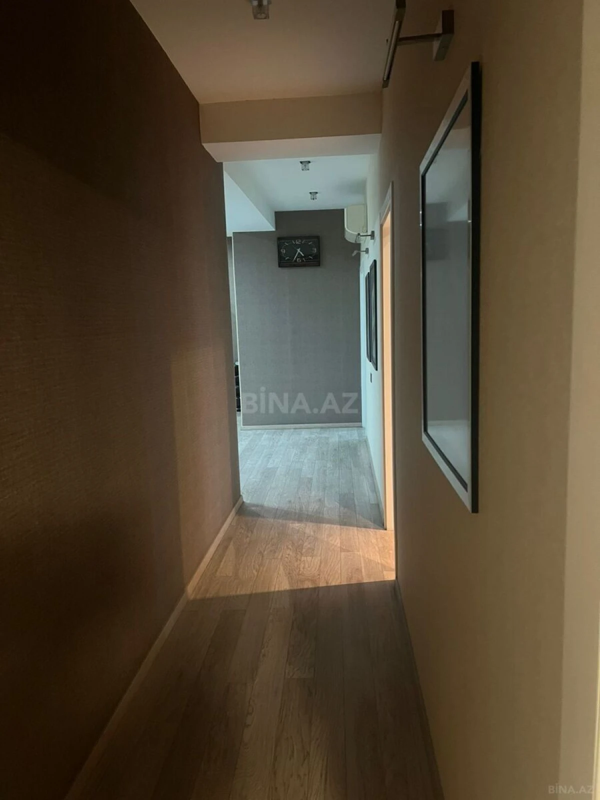 Satılır 3 otaqlı mənzil 150 m²