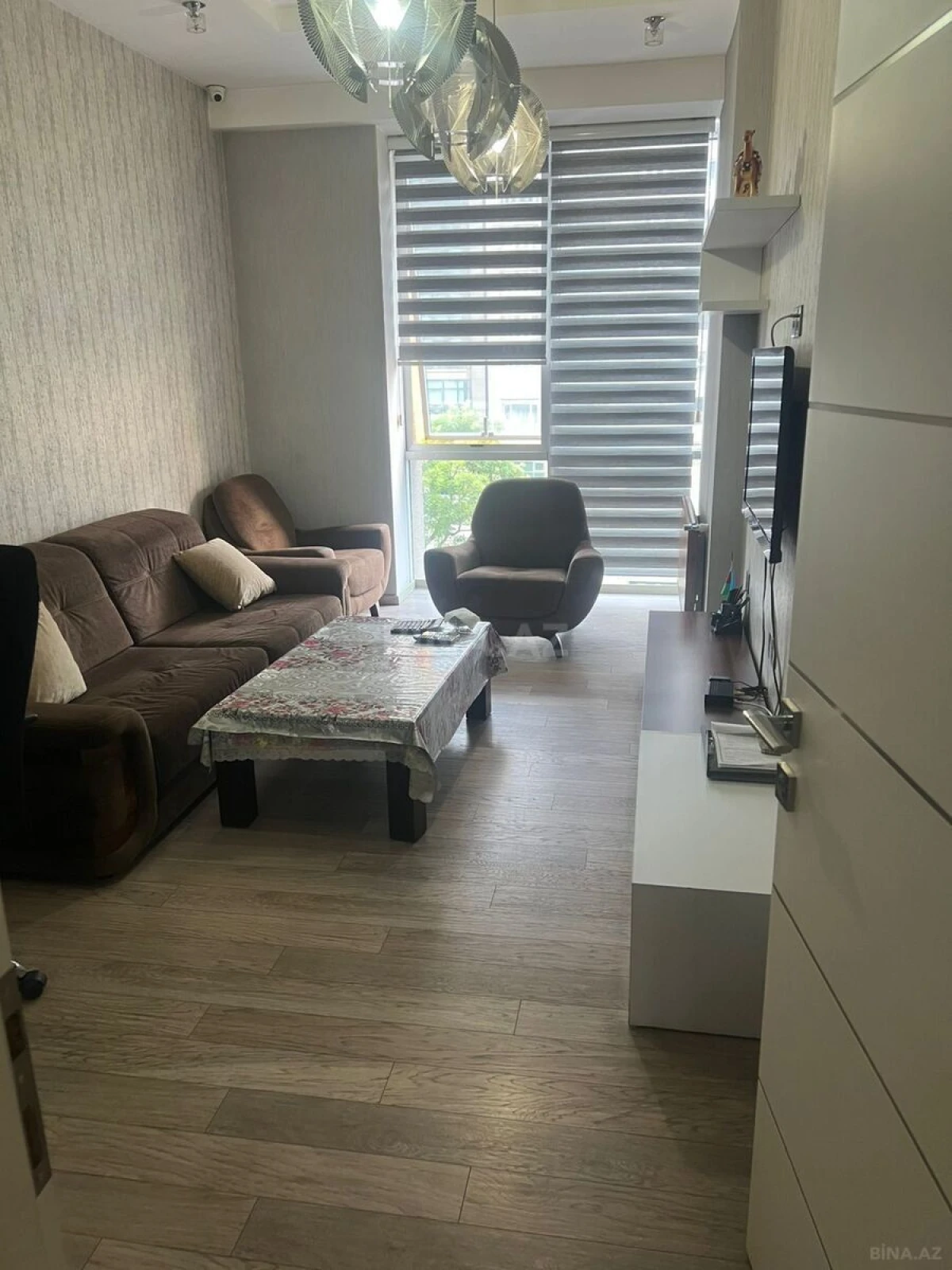Satılır 3 otaqlı mənzil 150 m²