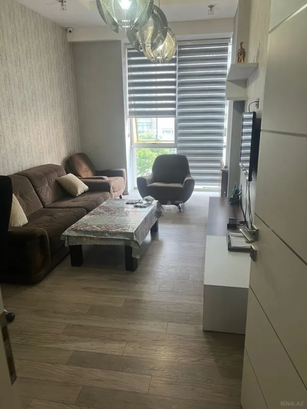 Satılır 3 otaqlı mənzil 150 m²
