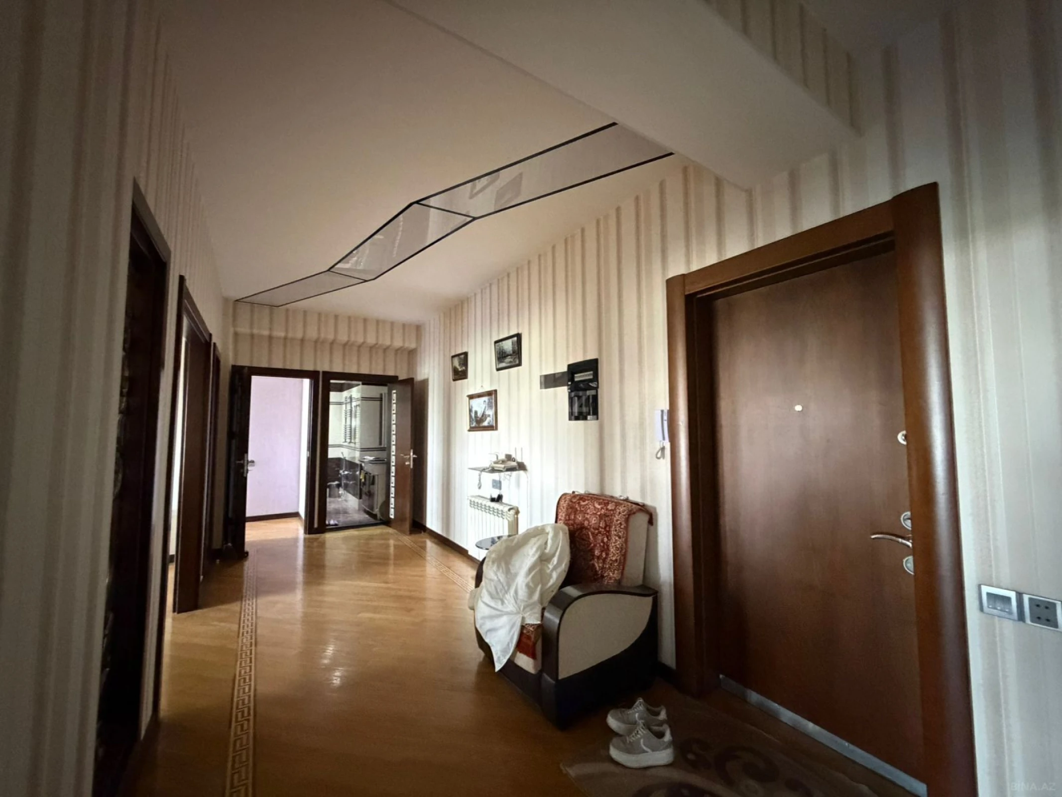 Kirayə verilir 2 otaqlı mənzil 120 m²