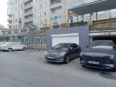 Satılır obyekt 40 m² — Bakı, Əhmədli 40.00 m²