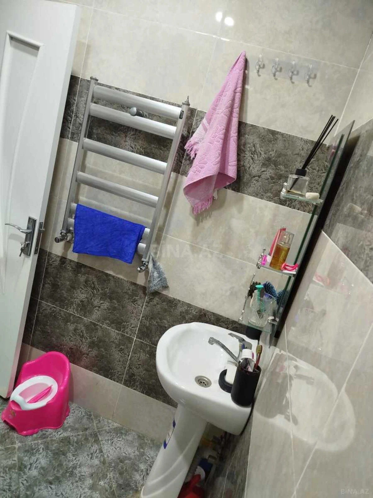 Kirayə verilir 3 otaqlı həyət evi 88 m²