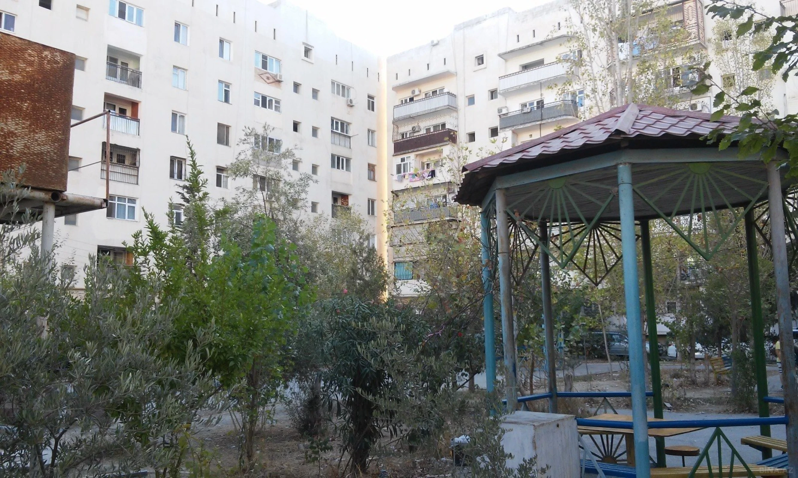 Satılır 3 otaqlı mənzil 85 m²