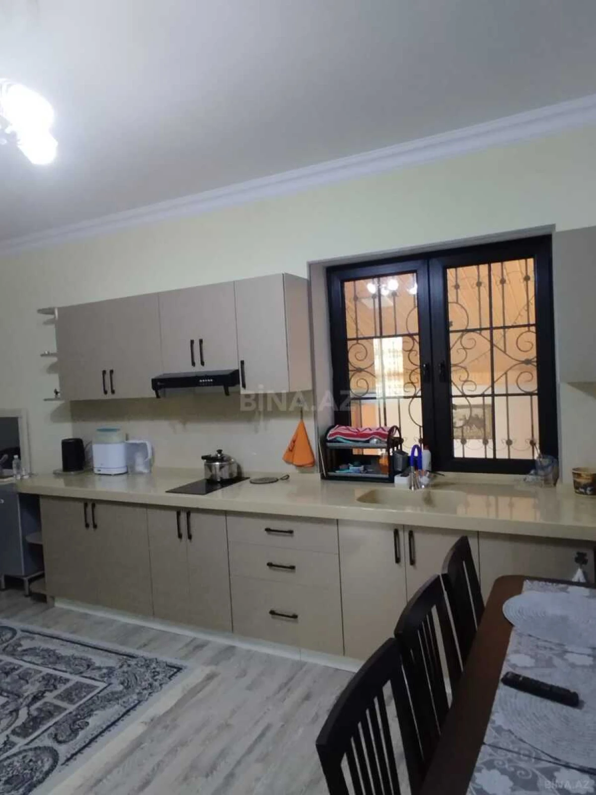 Satılır 4 otaqlı həyət evi 130 m²