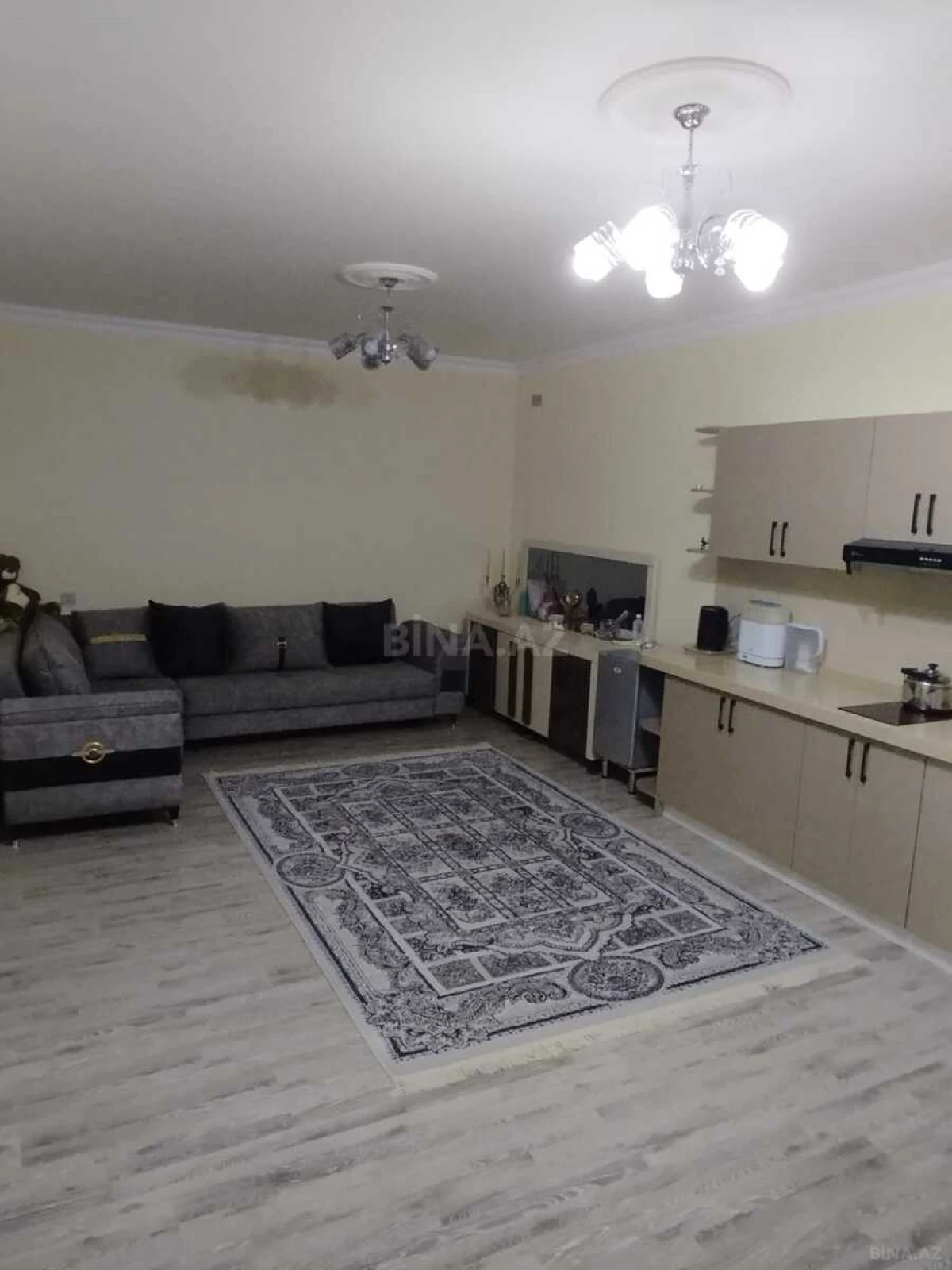Satılır 4 otaqlı həyət evi 130 m²