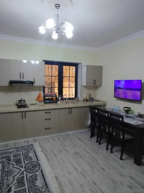 Satılır 4 otaqlı həyət evi 130 m²