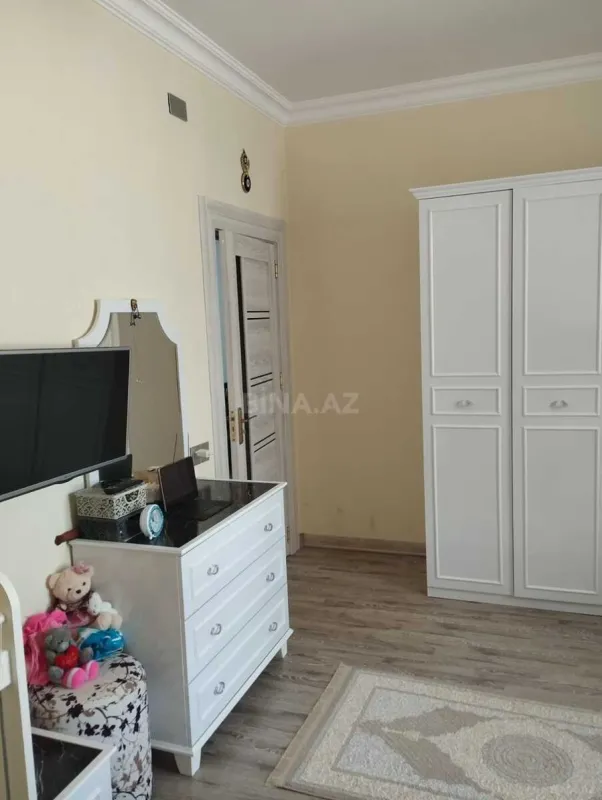 Satılır 4 otaqlı həyət evi 130 m²