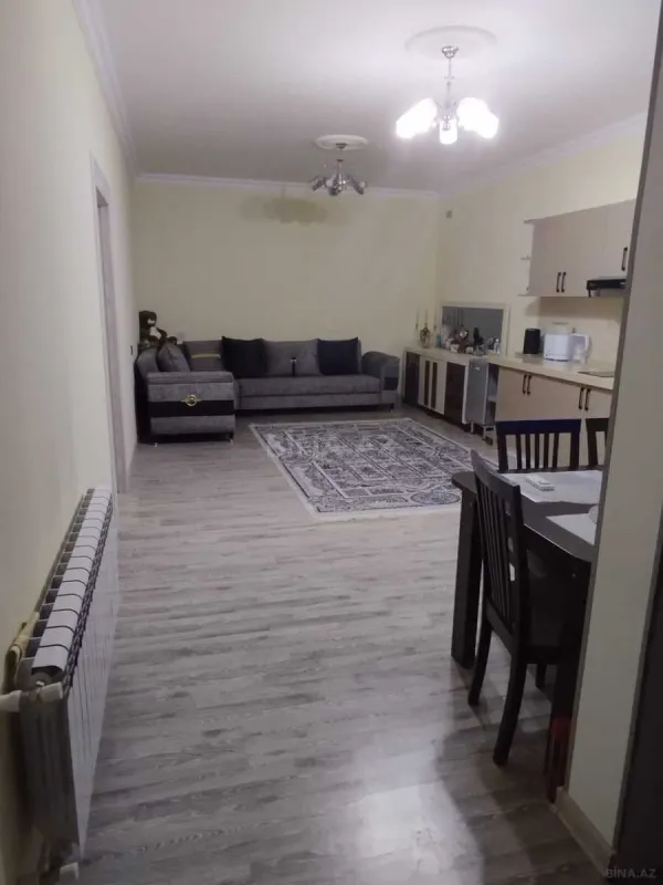 Satılır 4 otaqlı həyət evi 130 m²