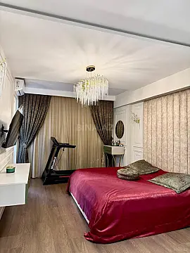 Satılır 4 otaqlı mənzil 155 m²