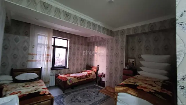 Satılır 2 otaqlı mənzil 90 m²