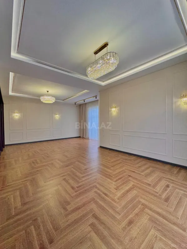 Satılır 6 otaqlı həyət evi 350 m²