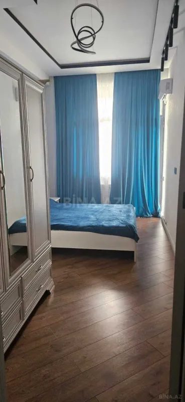 Kirayə verilir 2 otaqlı mənzil 65 m²