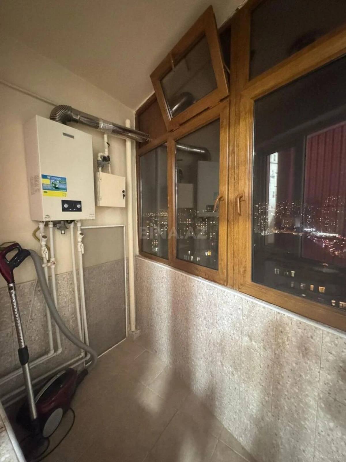 Satılır 2 otaqlı mənzil 65 m²