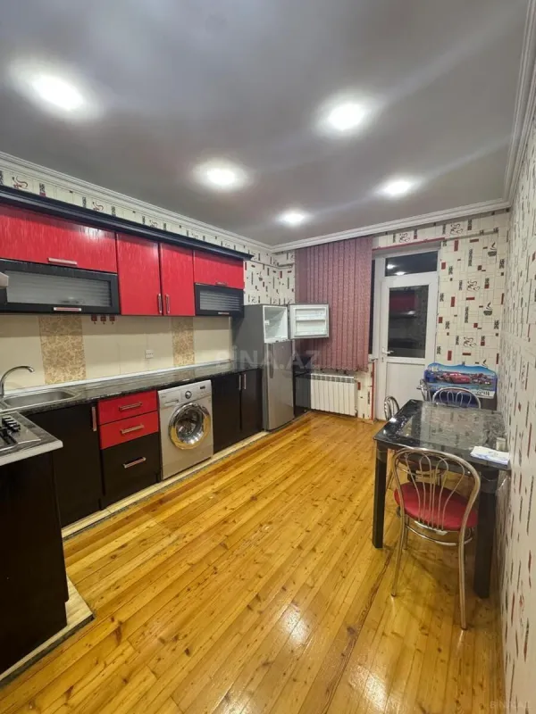 Satılır 2 otaqlı mənzil 65 m²