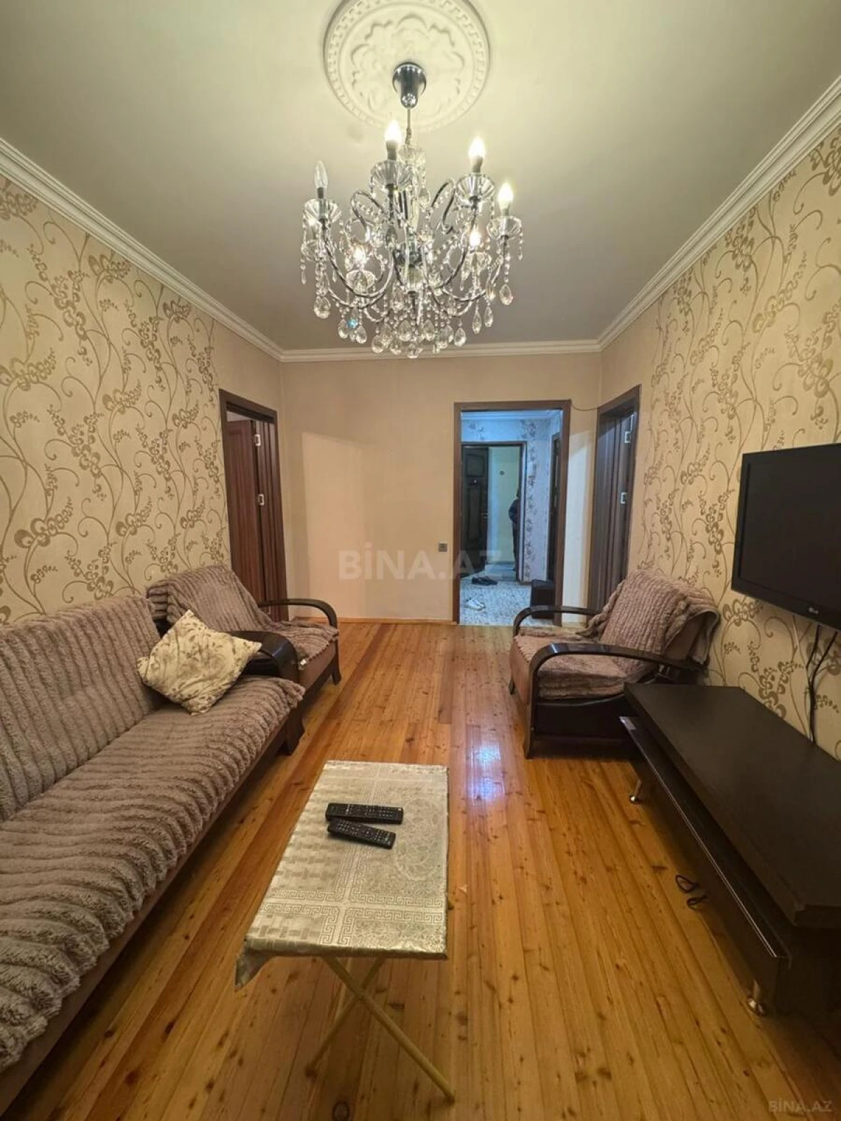 Satılır 2 otaqlı mənzil 65 m²