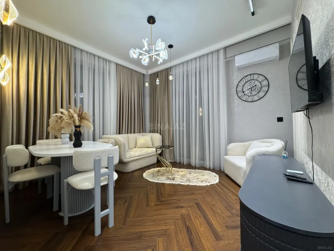 Satılır 2 otaqlı mənzil 60 m²