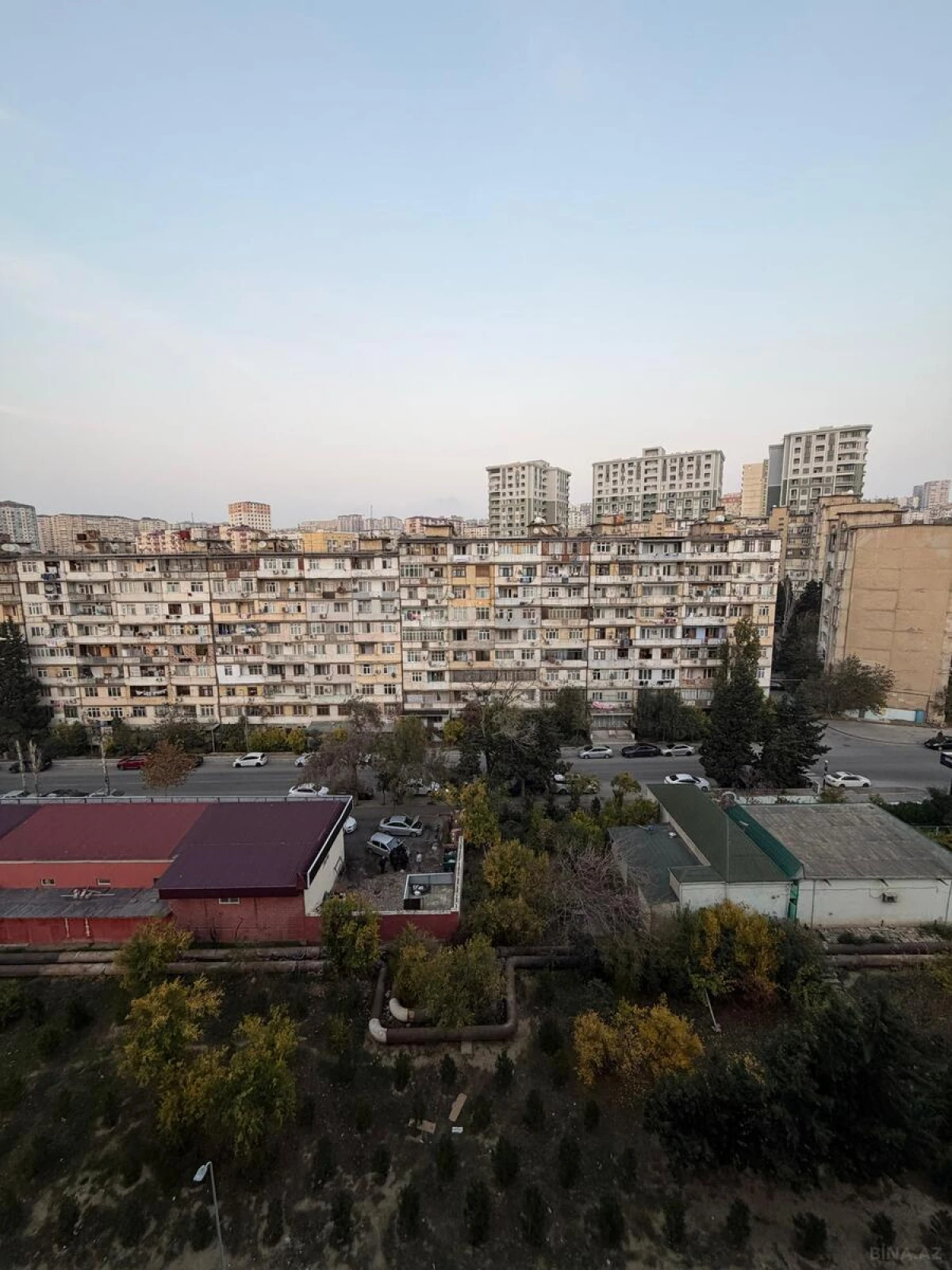 Satılır 3 otaqlı mənzil 114 m²