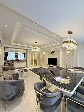 Satılır 3 otaqlı mənzil 135 m²