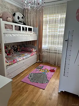 Satılır 3 otaqlı mənzil 110 m²