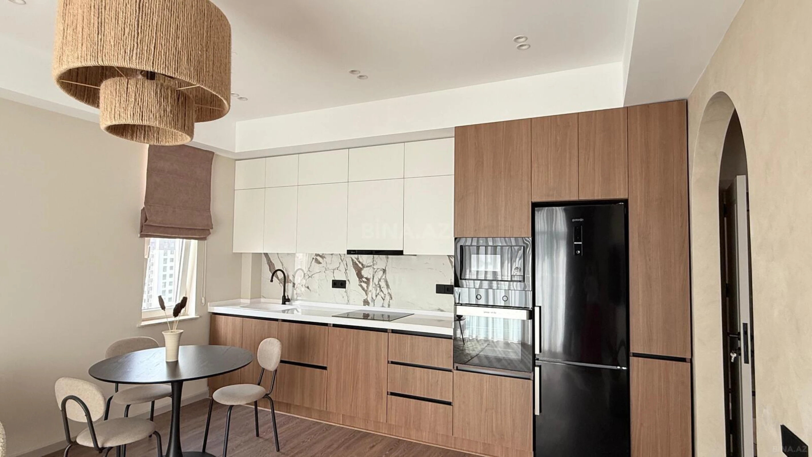 Satılır 2 otaqlı mənzil 61 m²