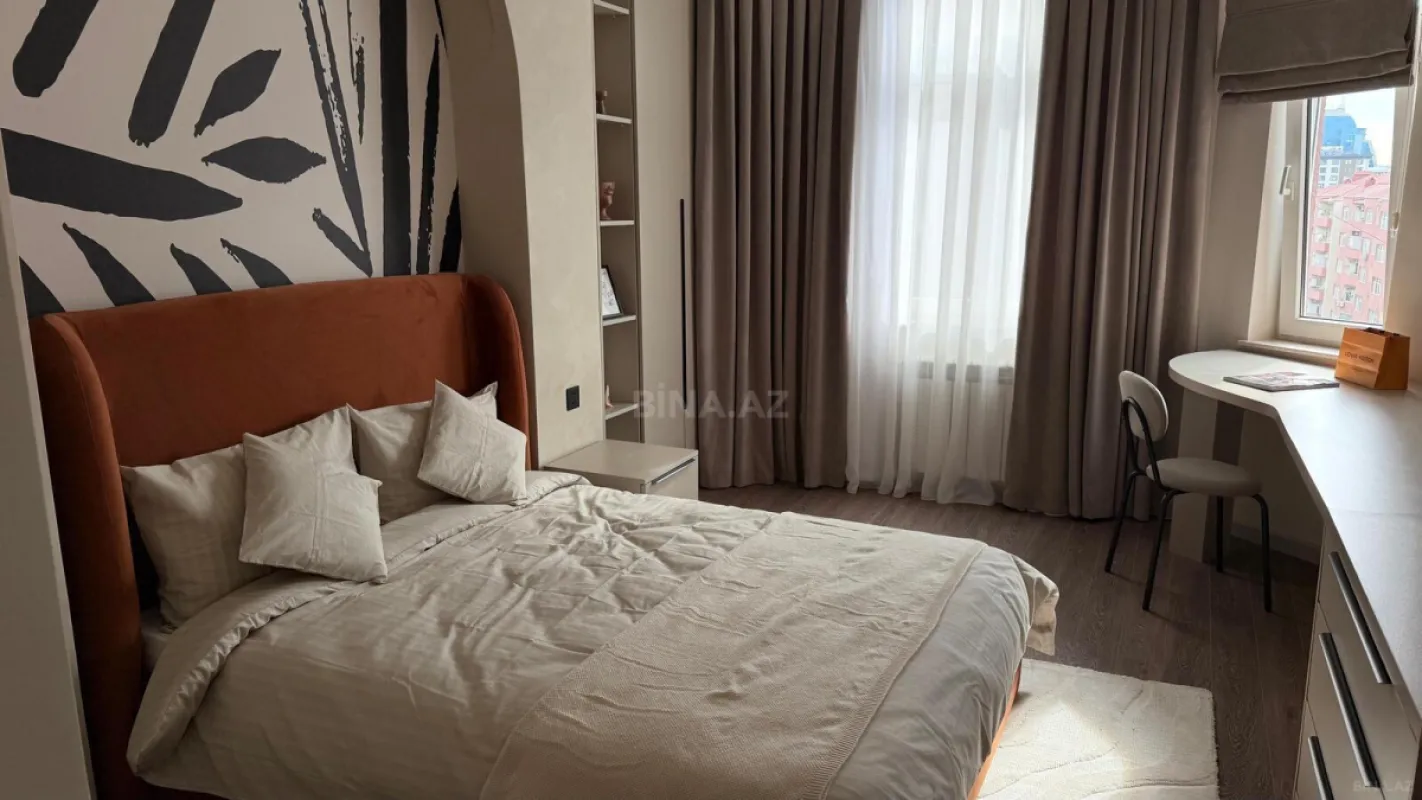 Satılır 2 otaqlı mənzil 61 m²
