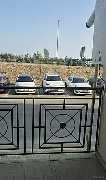 Satılır 2 otaqlı mənzil 83 m²