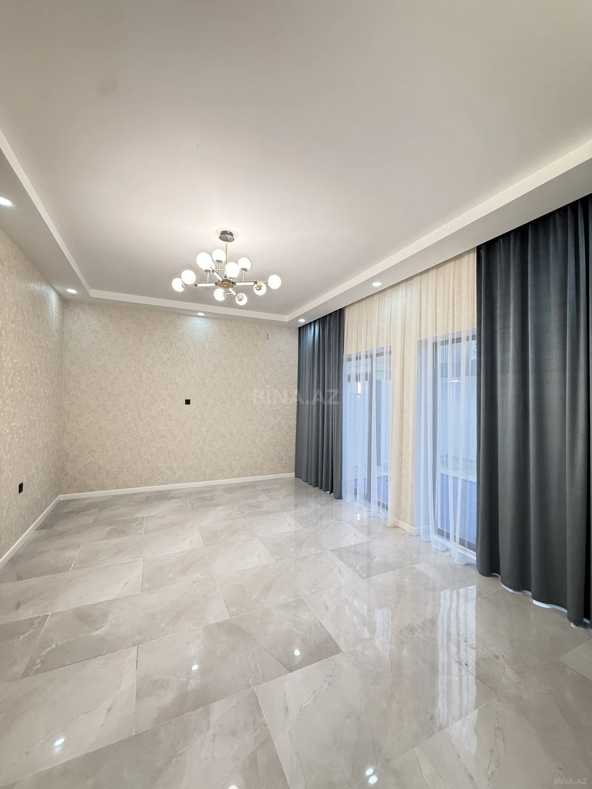 Satılır 4 otaqlı həyət evi 140 m²