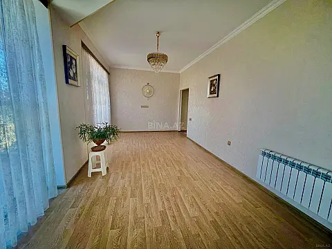 Satılır 3 otaqlı mənzil 110 m²