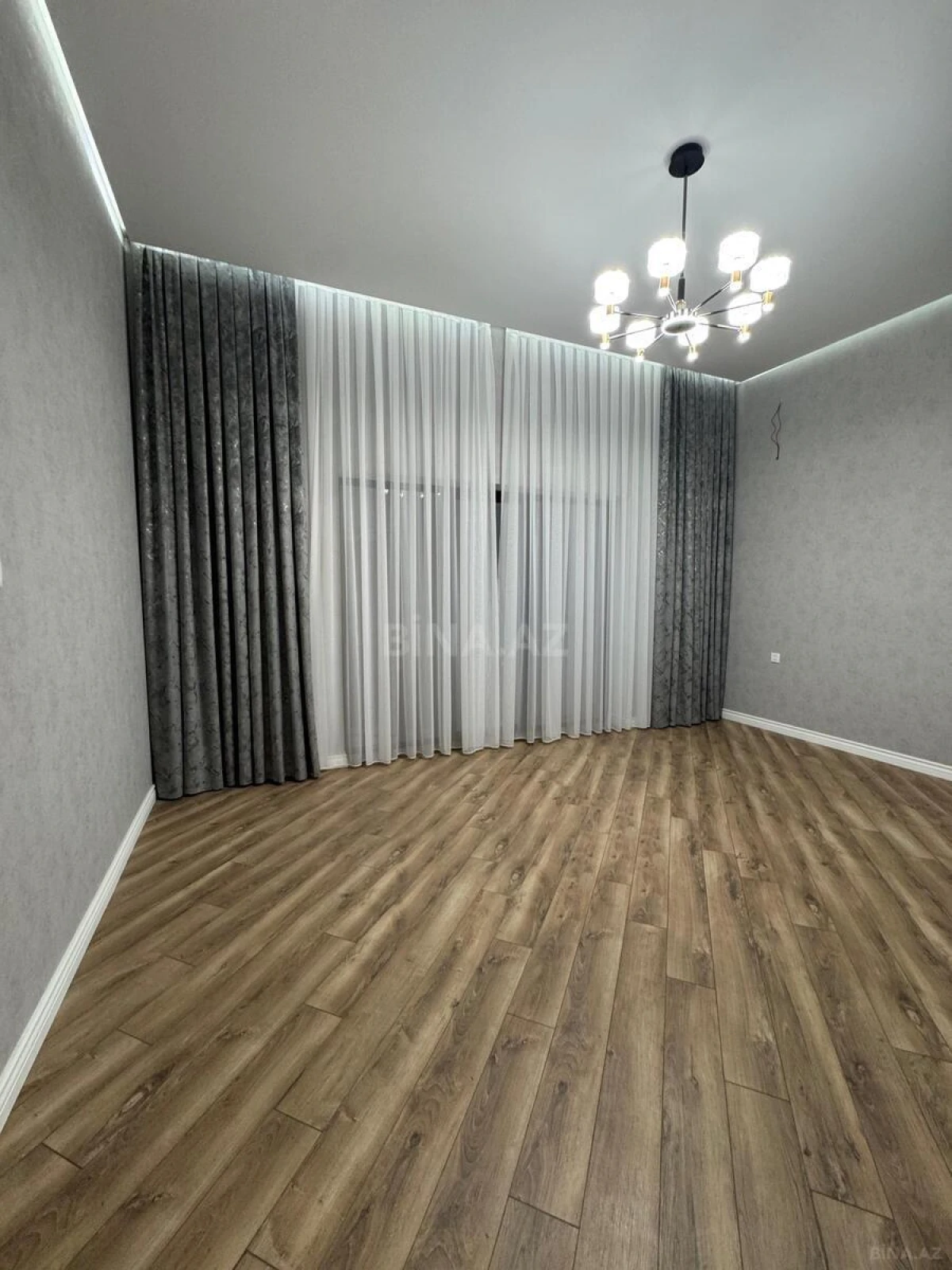 Satılır 3 otaqlı həyət evi 160 m²