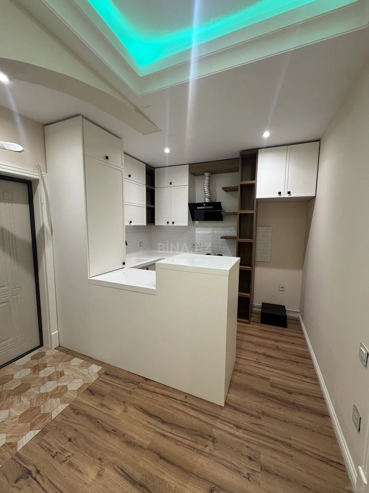 Satılır 2 otaqlı mənzil 64 m²
