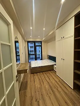Satılır 2 otaqlı mənzil 64 m²